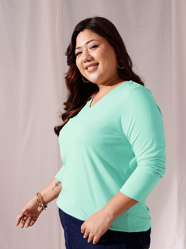CURVY STREET Plus Size V-Neck Cotton T-shirt