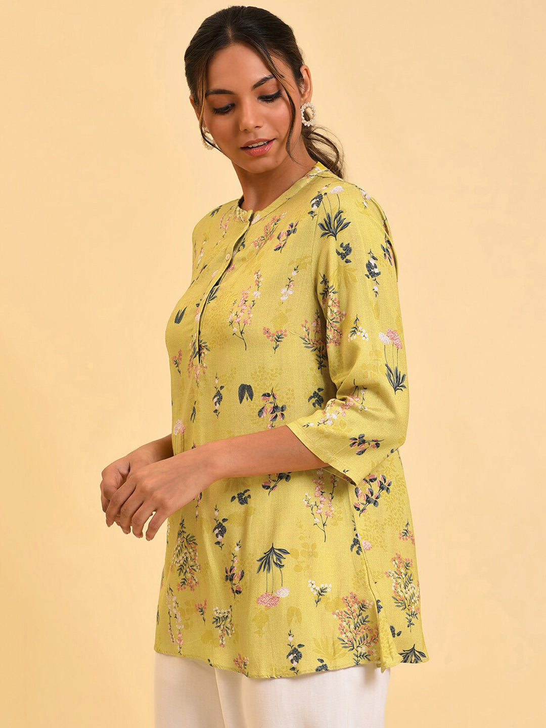 W Yellow Floral Printed Mandarin Collar Top