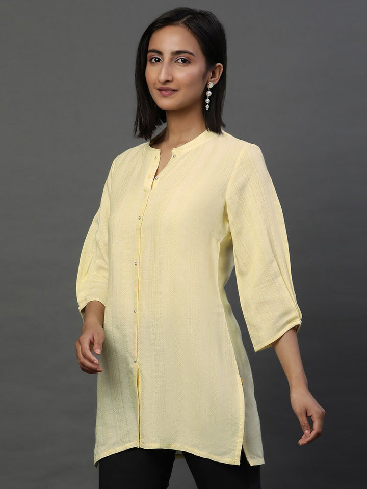 AURELIA Geometric Woven Design Mandarin Collar Straight Kurti