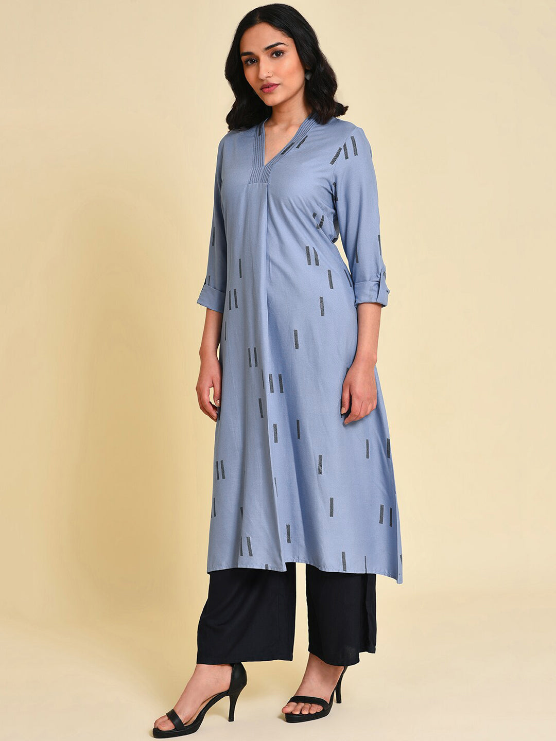W Geometric Printed V-Neck Anarkali Kurta