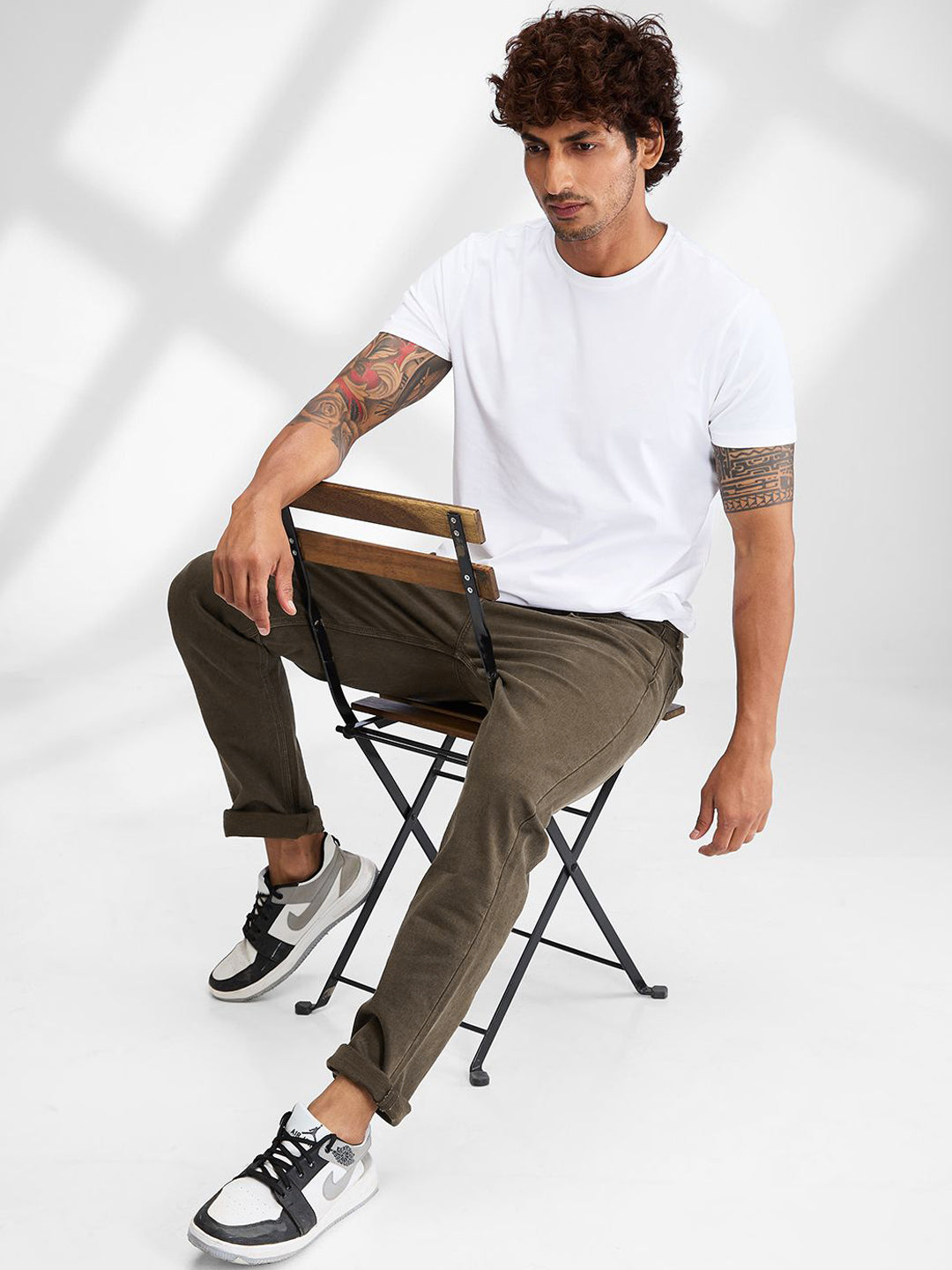 SPYKAR Men Skinny Fit Low-Rise Light Fade Stretchable Jeans