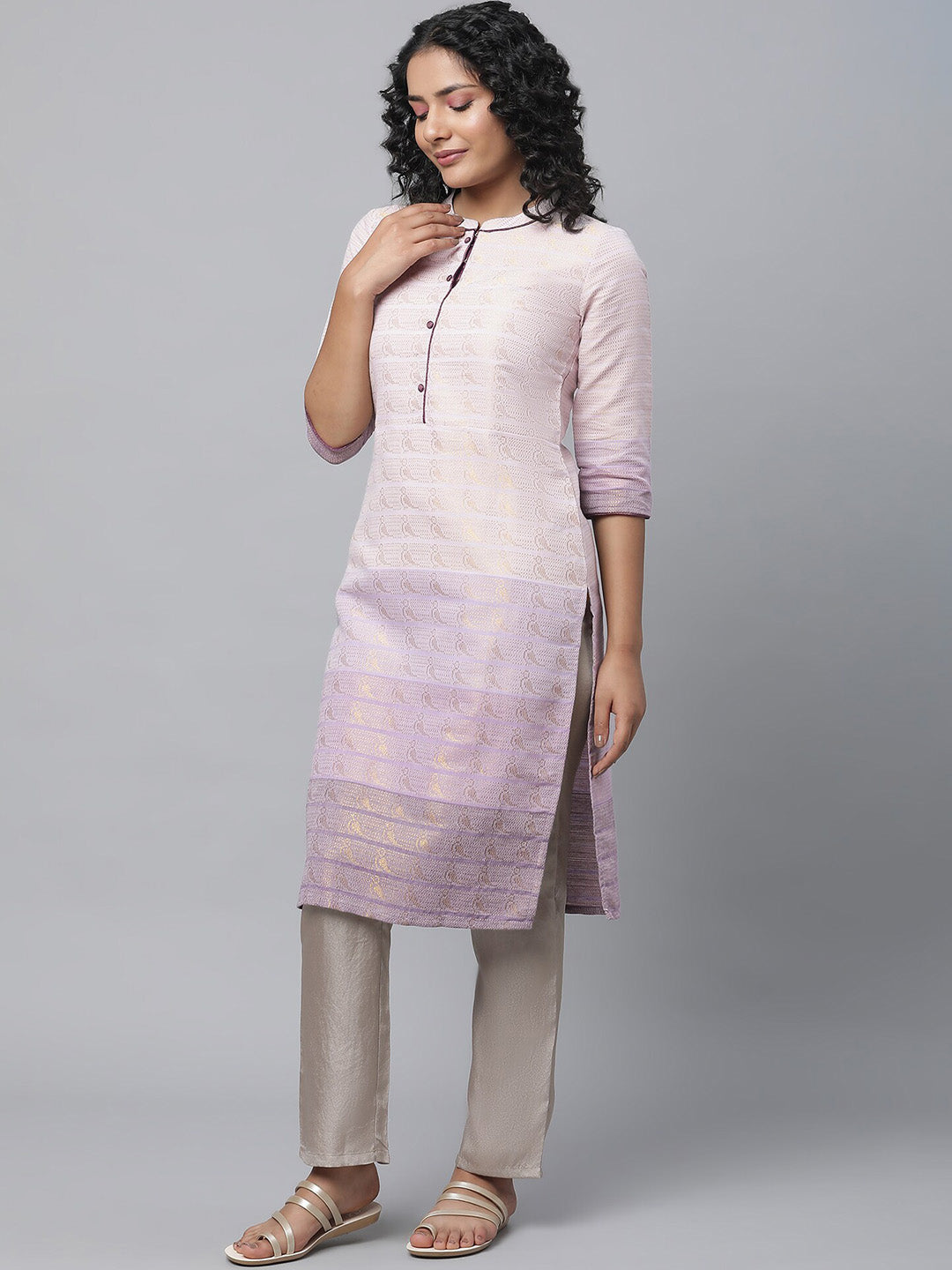 AURELIA Band Collar Woven Design Zari Kurta