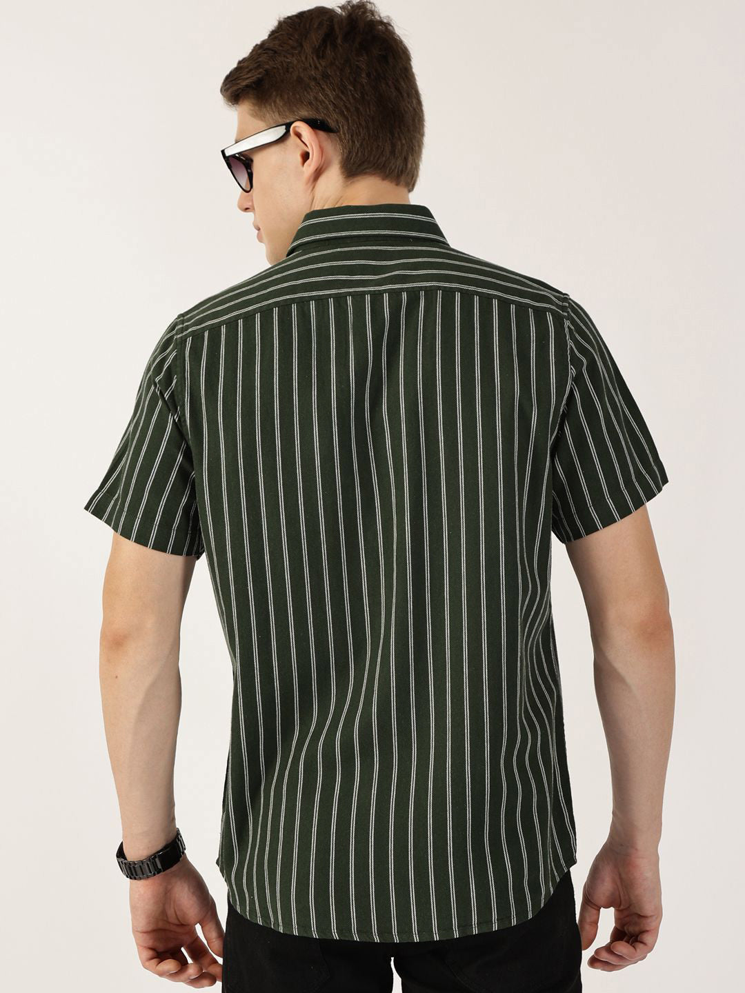 Thomas Scott Men Classic Slim Fit Spread Collar Vertical Striped Cotton Casual Shirt