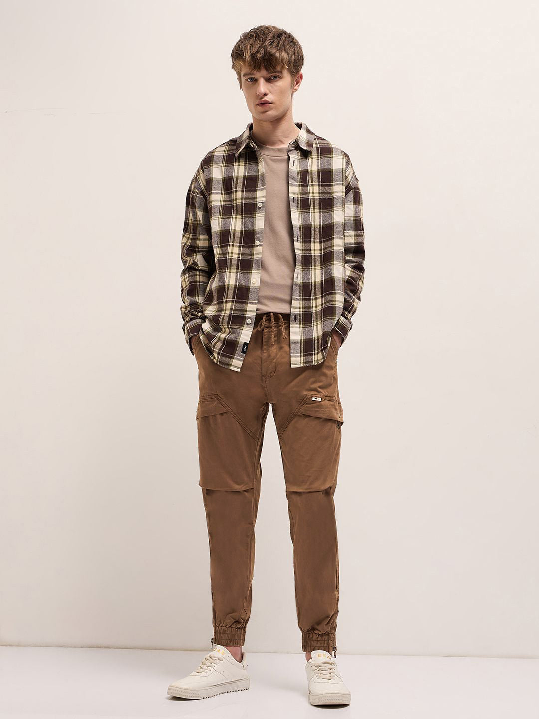 THE BEAR HOUSE Men Cotton Slim Fit Cargos