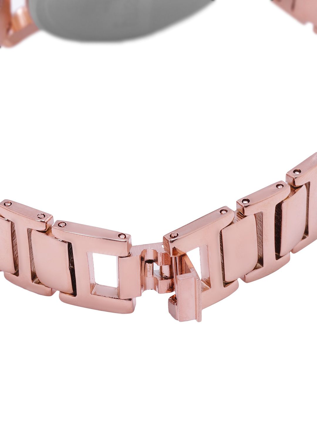 DressBerry Women Stainless Steel Bracelet Style Straps Analogue Watch - DB-32-02