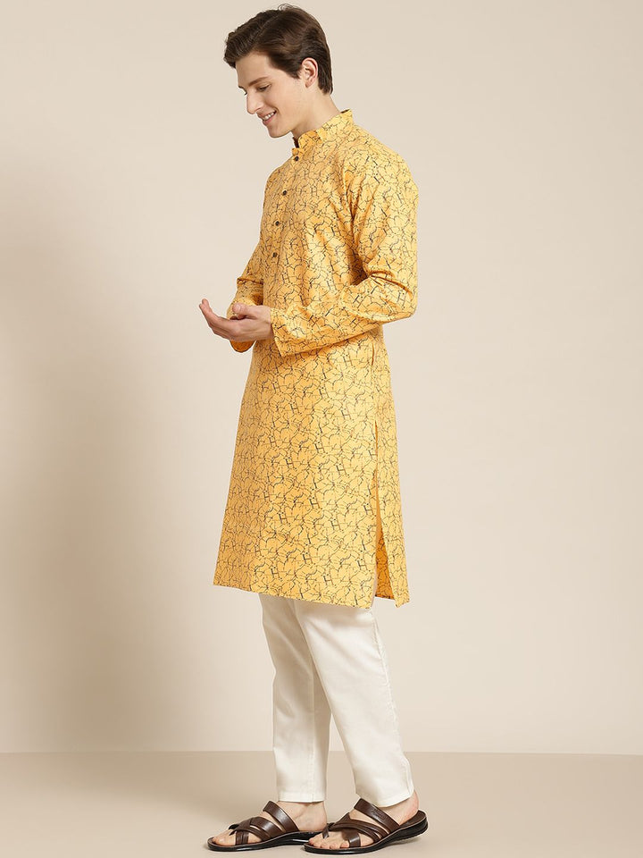 SOJANYA Lelaki Kuning & Coklat Kapas Linen Abstrak Bercetak Kurta