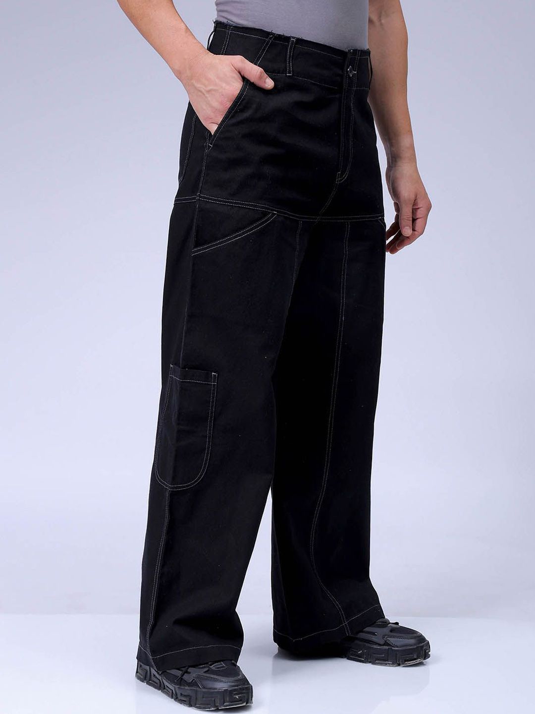 The Indian Garage Co Men Loose Fit Mid-Rise Cargos Trousers