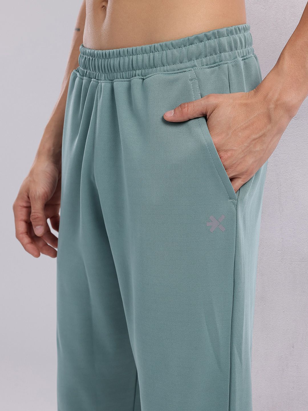 HRX by Hrithik Roshan Men Mid-Rise Rapid-Dry Running Track Pants