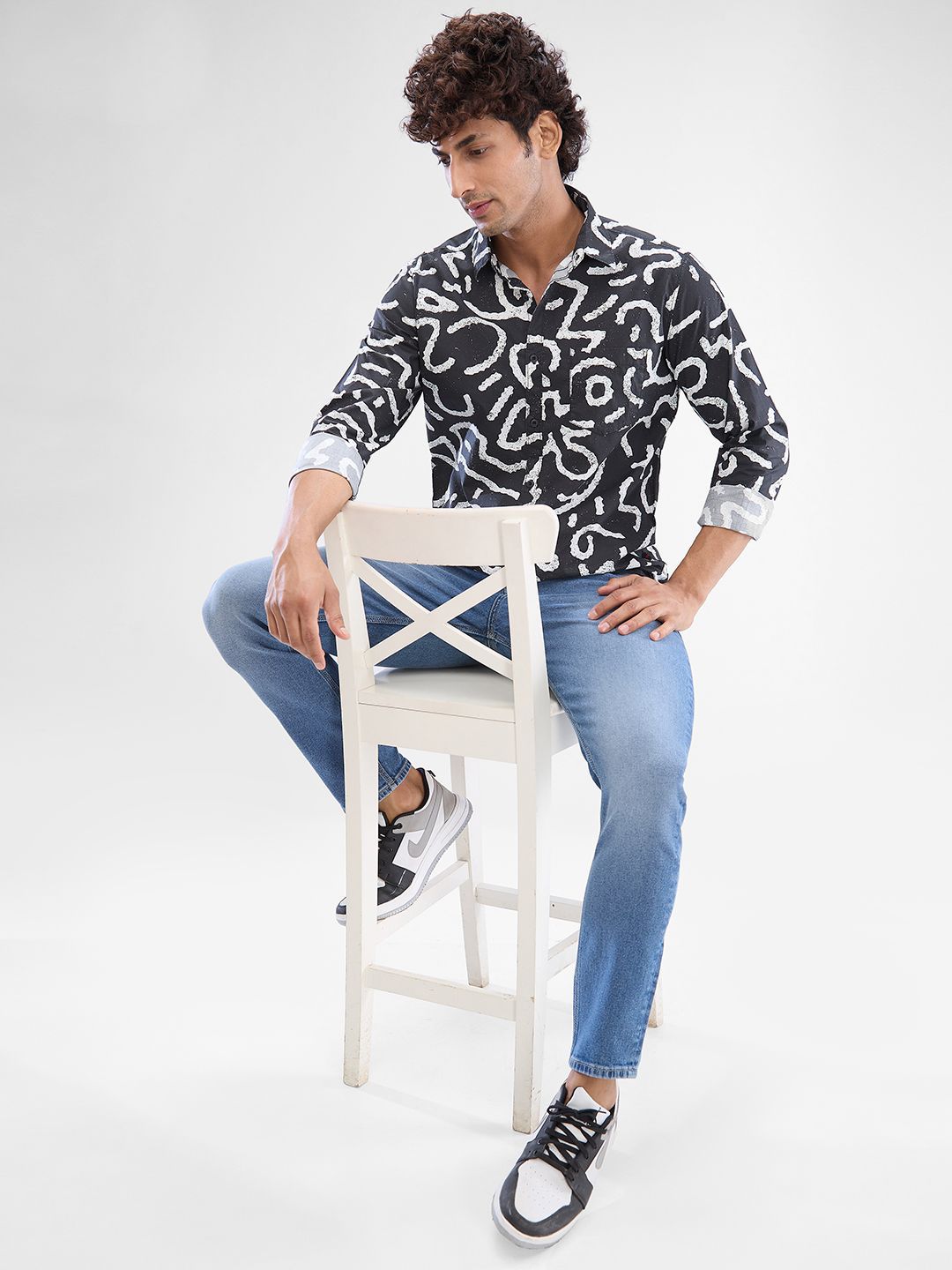 SPYKAR Men Slim Fit Opaque Printed Casual Shirt