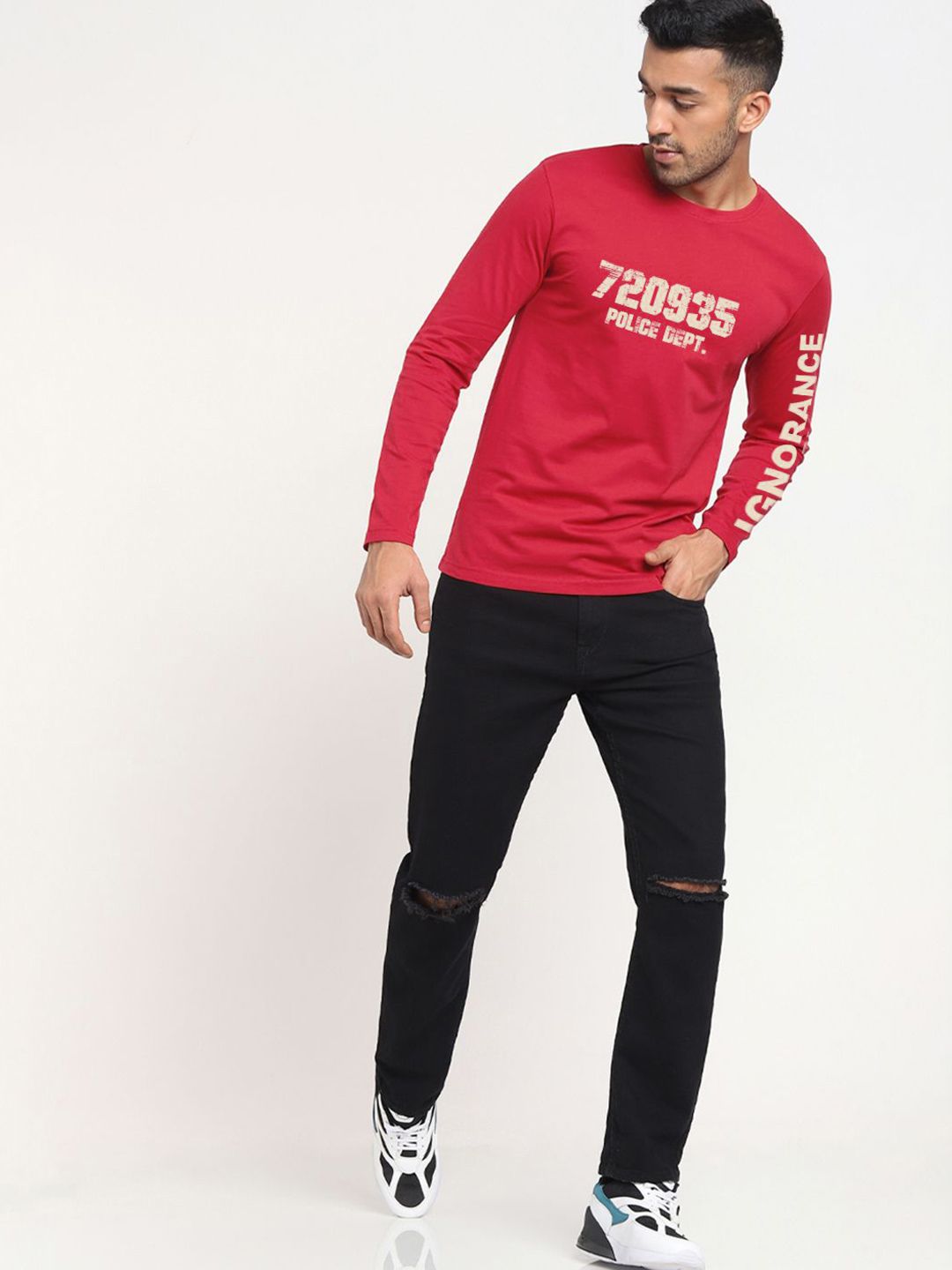 Bewakoof Men Typography Printed Round Neck Cotton T-shirt