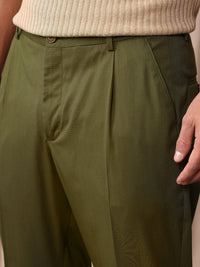 Mr Bowerbird Men Tailored Fit Vintage Pleated Trousers