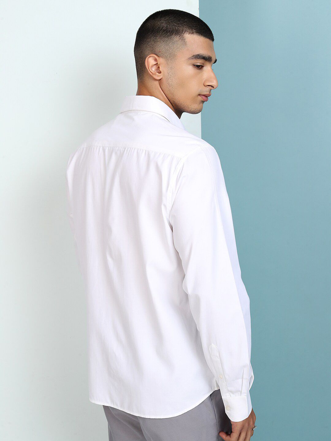 HIGHLANDER Regular Fit Button Down Collar Full Sleeve Satin Shirt