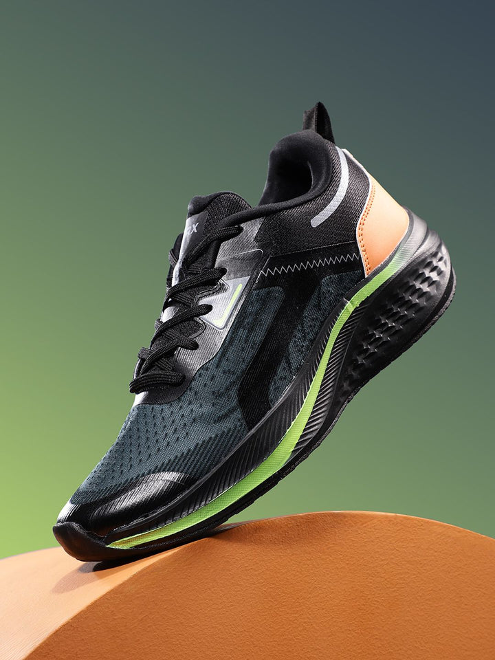 HRX by Hrithik Roshan Men IGNITE RUN Mesh Walking Shoes