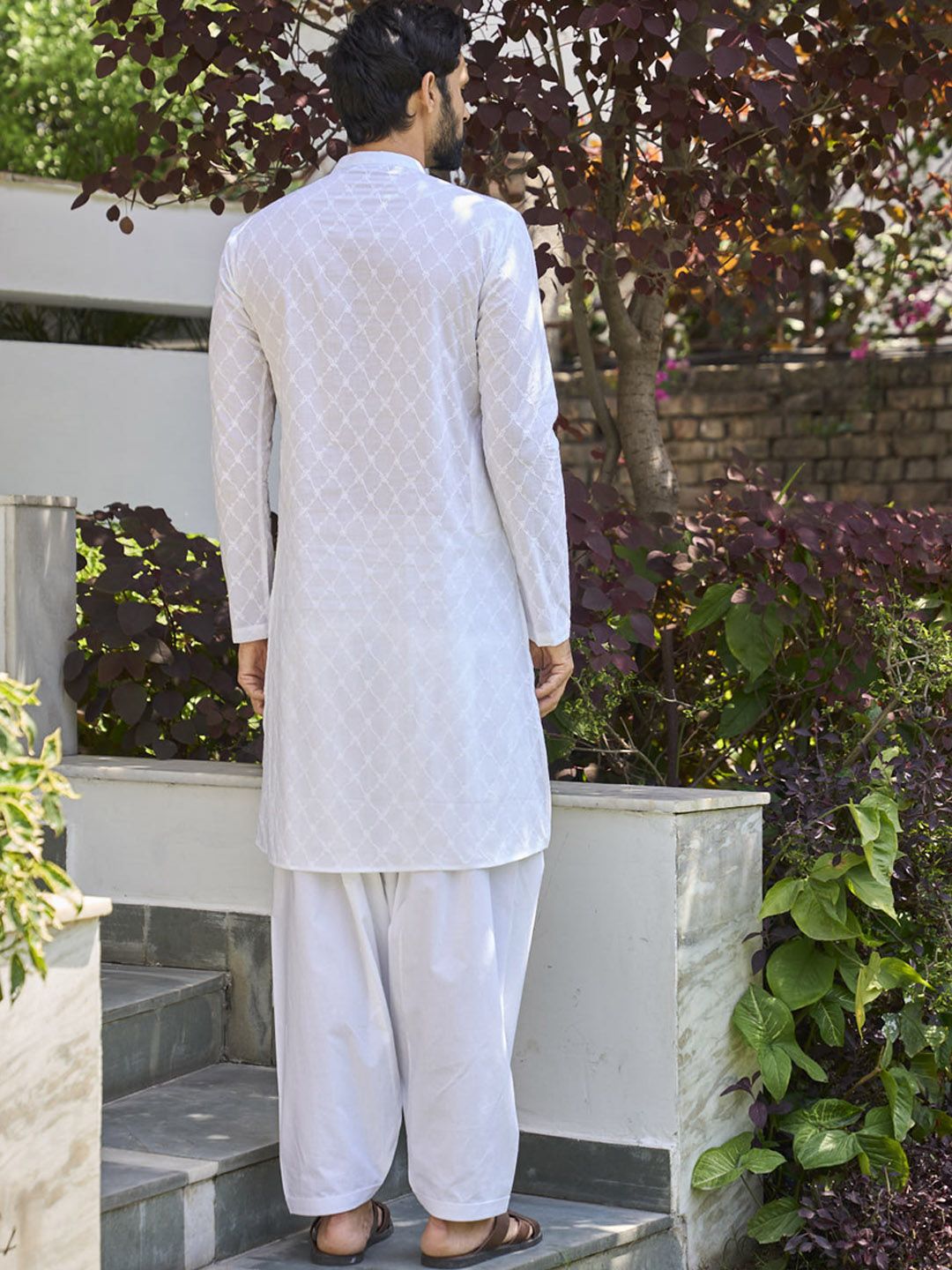 See Designs Embroidered Mandarin Collar Regular Pure Cotton Kurta with Salwar