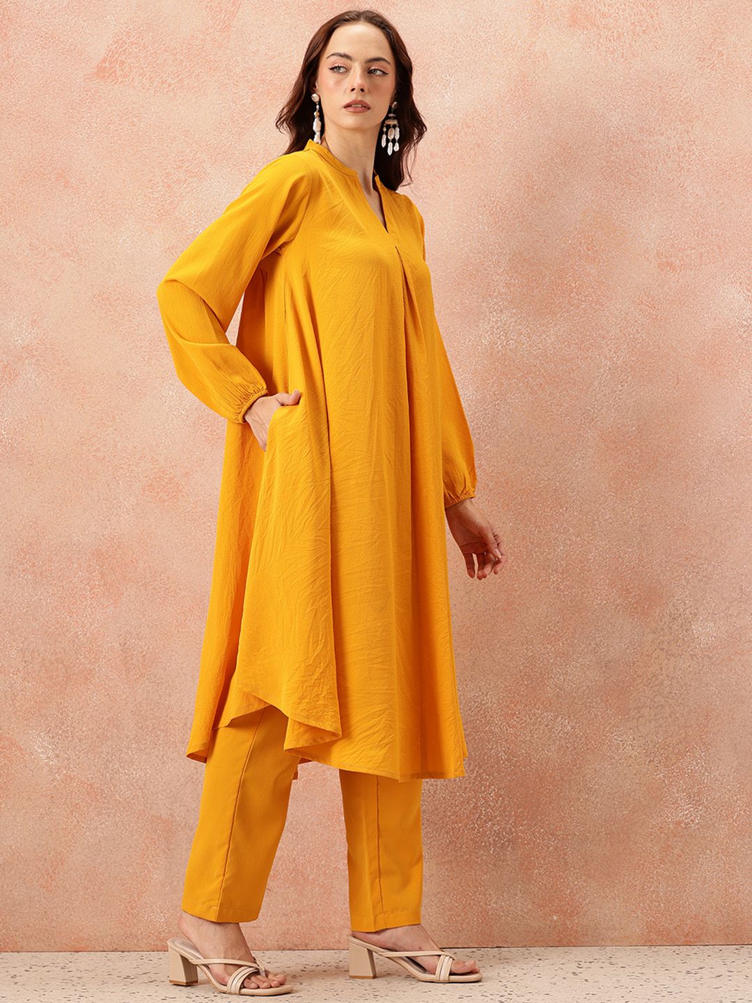 all about you Puff Sleeves Kurta & Trousers