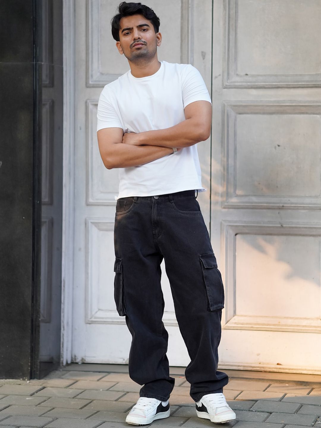 Powerlook Men Dusty Black Boyfriend Fit Clean Look Cargo Jeans