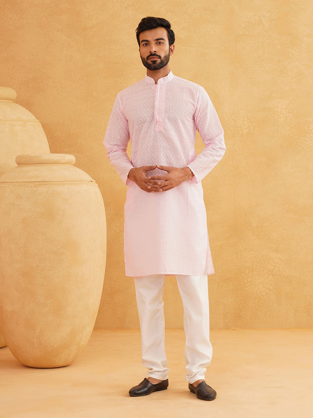 SOJANYA Geometric Embroidered Pure Cotton Straight Kurta