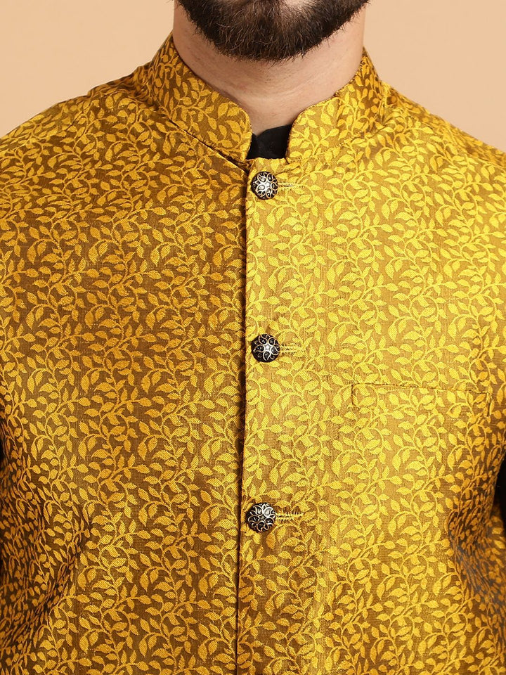 SOJANYA Men Black & Mustard Yellow Kurta with Churidar And Nehru Jacket