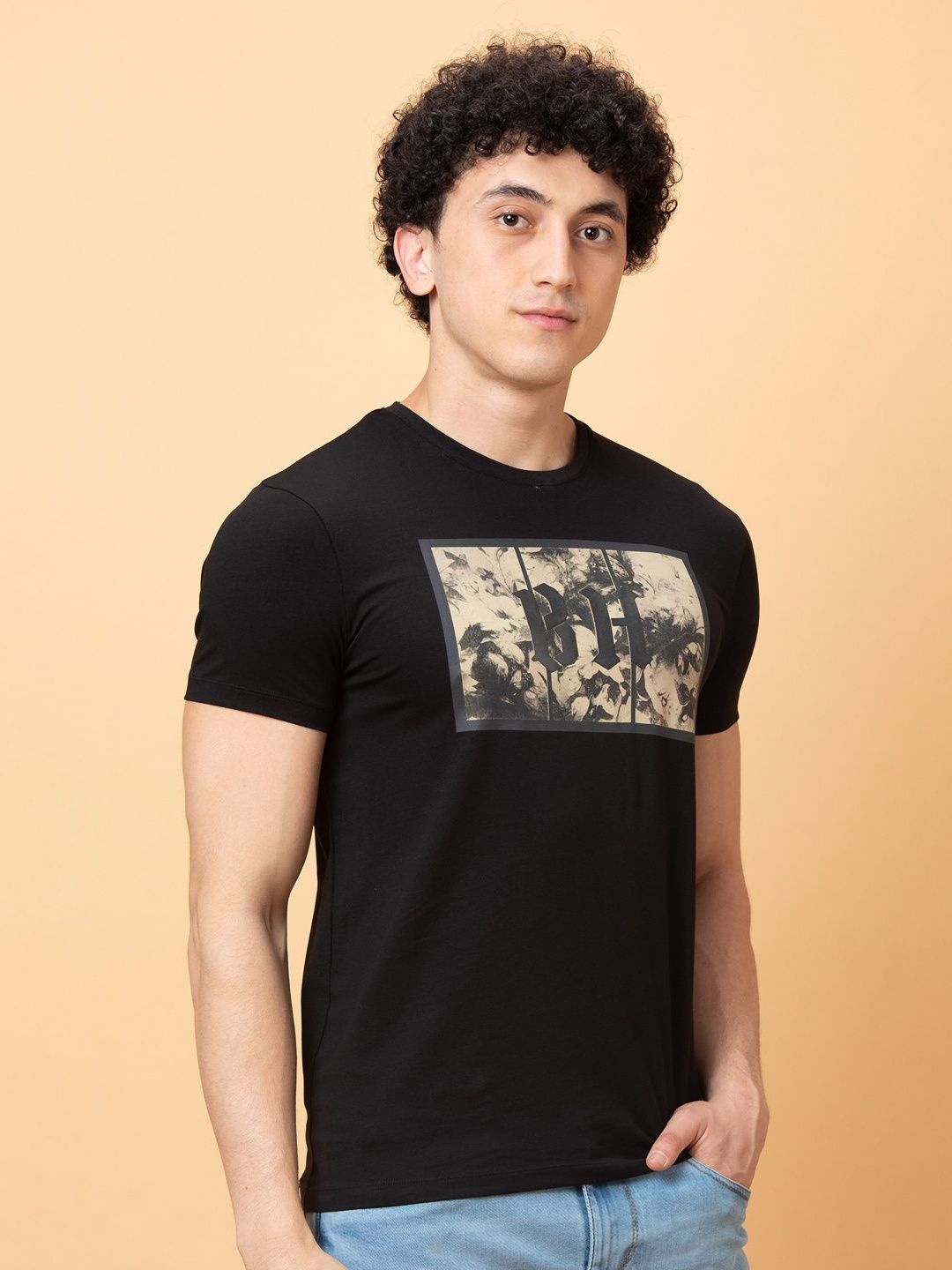 Being Human Men Printed Pockets T-shirt