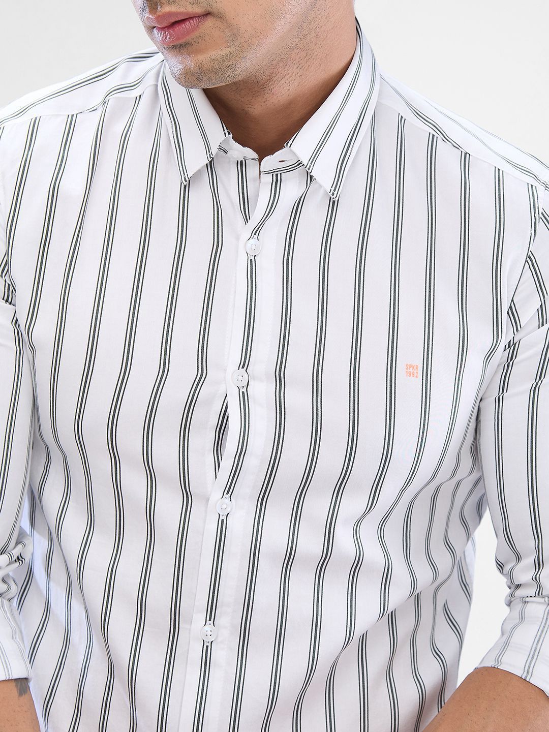 SPYKAR Men Slim Fit Striped Casual Shirt