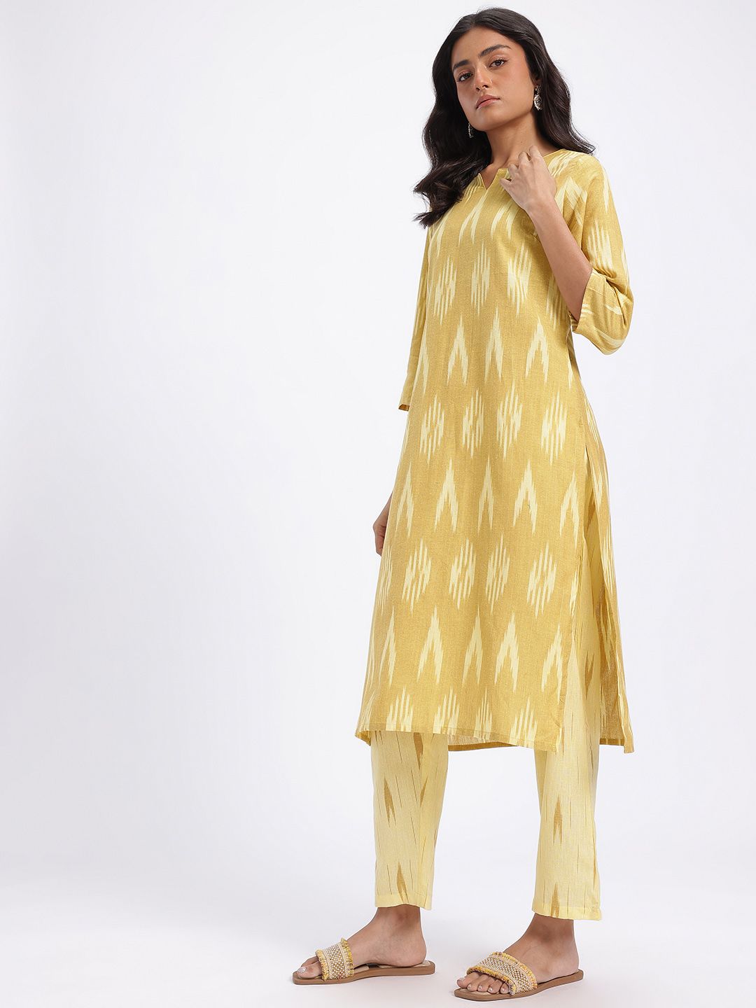Anouk Ikat Printed Pure Cotton Straight Kurta with Trousers & Dupatta