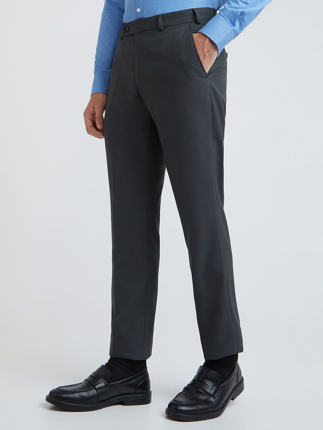 Park Avenue Men Mid-Rise Checked Smart Trousers