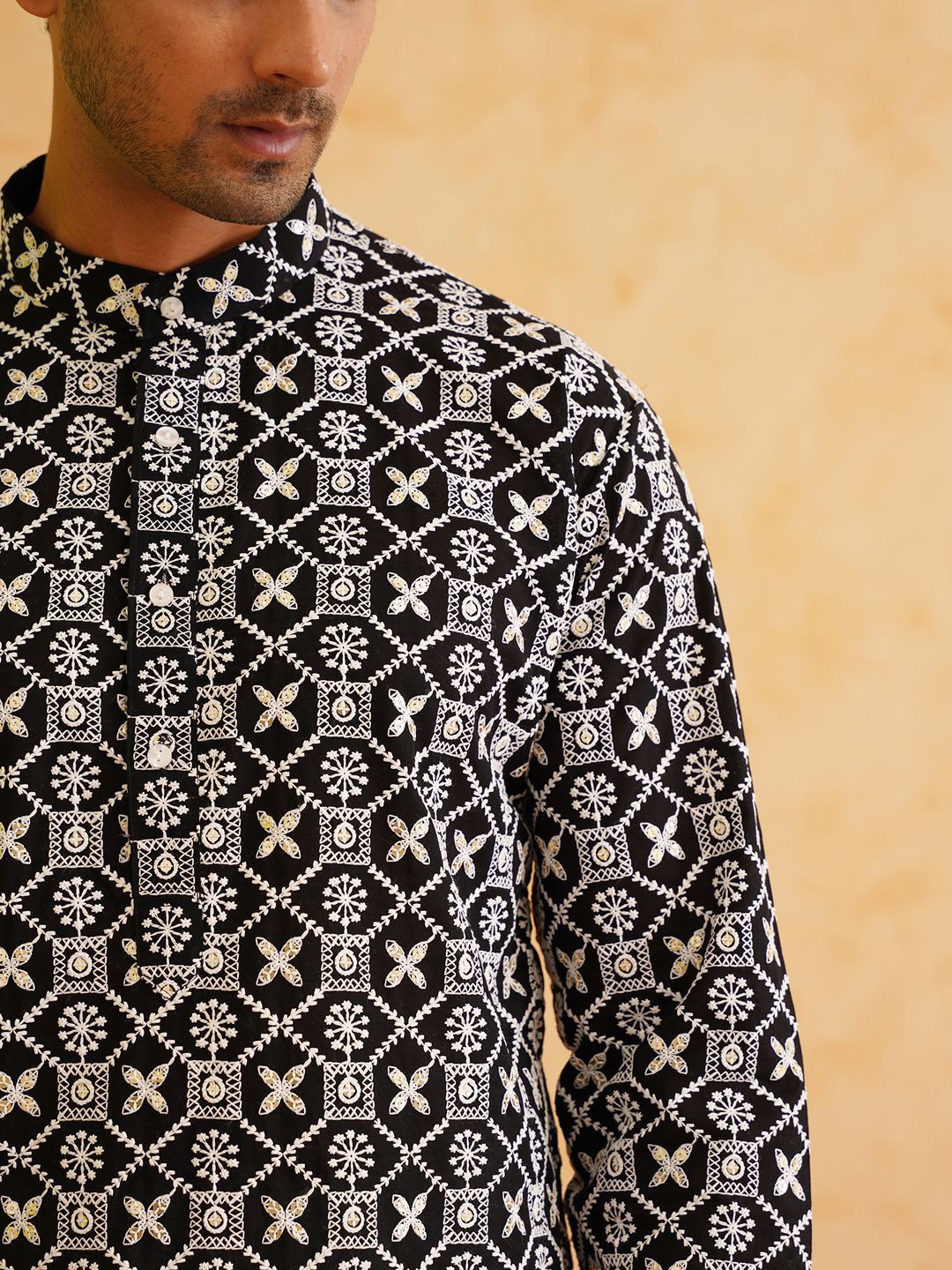 SOJANYA Ethnic Motifs Embroidered Regular Thread Work Pure Cotton Kurta with Churidar