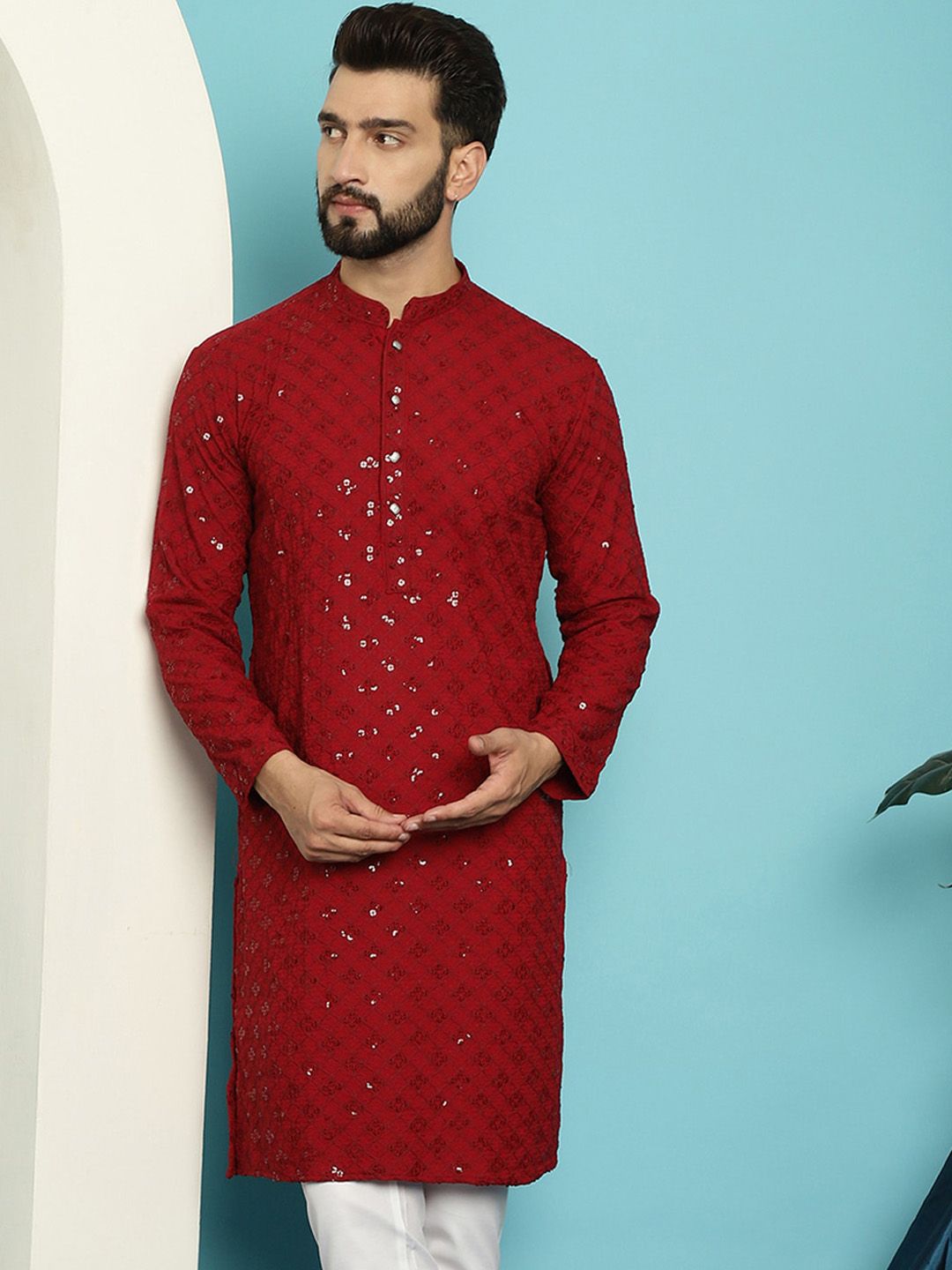 SOJANYA Floral Embroidered Pure Cotton Mirror Work Thread Work Kurta