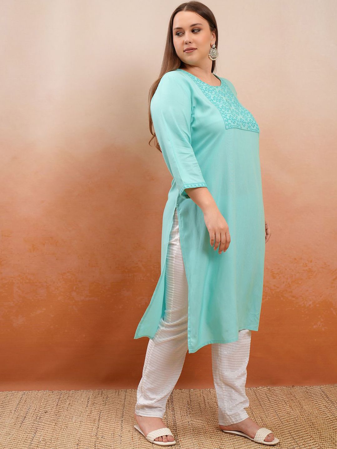 Vishudh Women Plus size Blue Ethnic Motifs Yoke Design Thread Work Straight Kurta