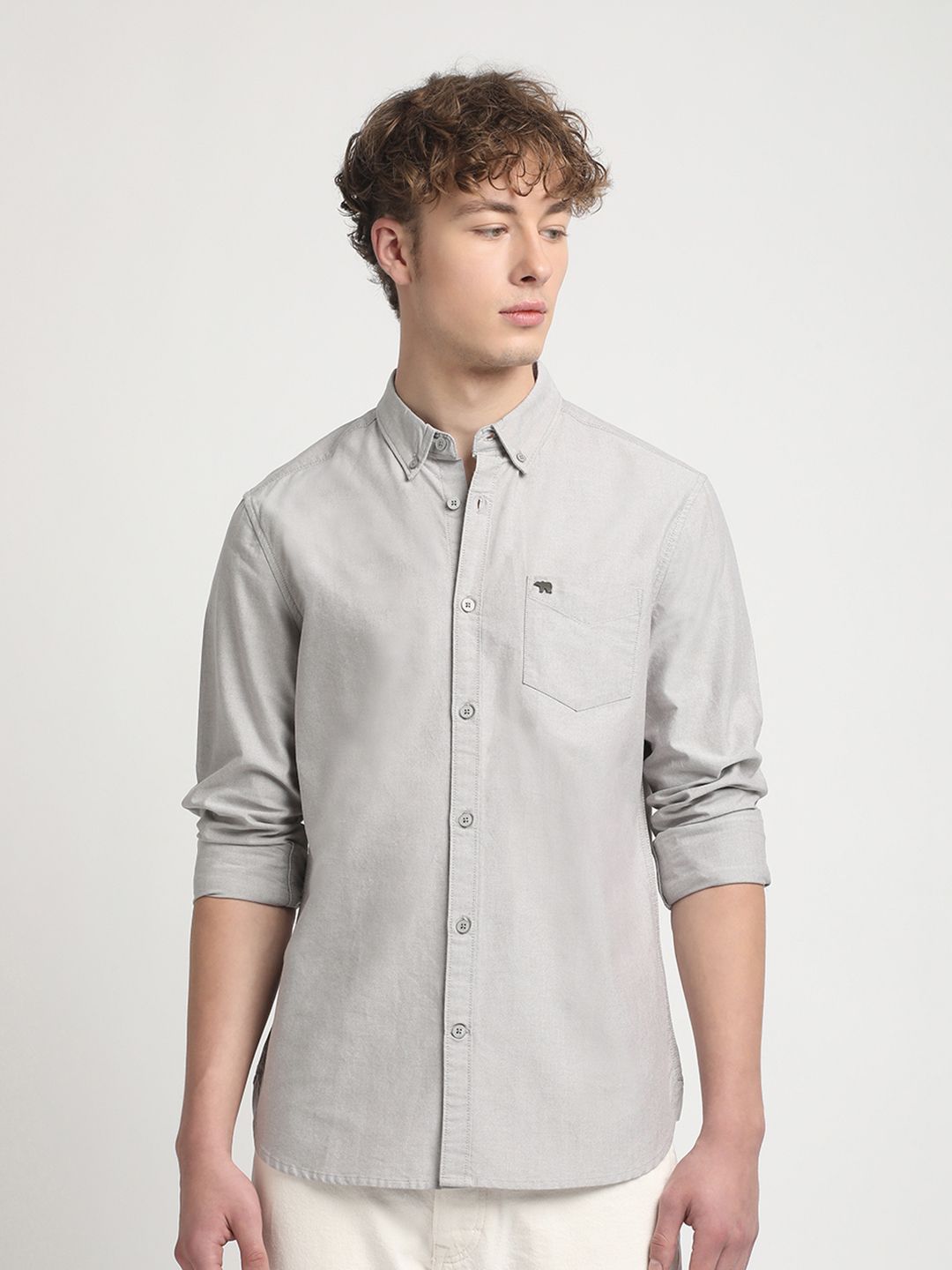 THE BEAR HOUSE Slim Fit Button Down Collar Chest Pocket Pure Cotton Casual Shirt