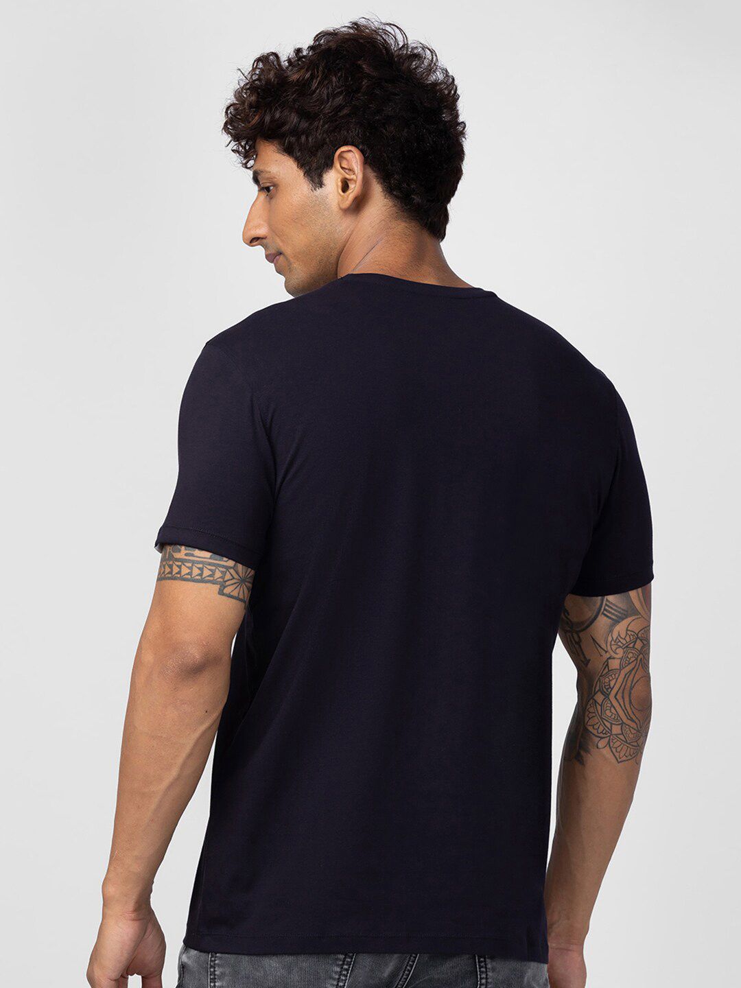 SPYKAR Men Printed Slim Fit Cotton T-shirt