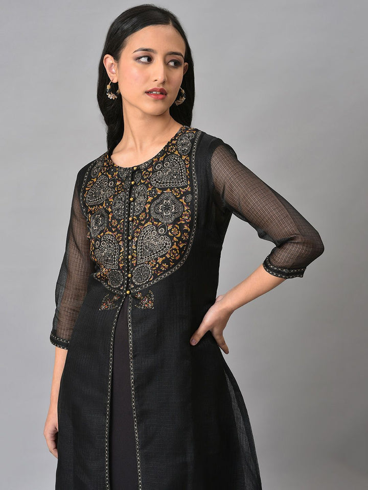 W Ethnic Motifs Embroidered Layered Kurta