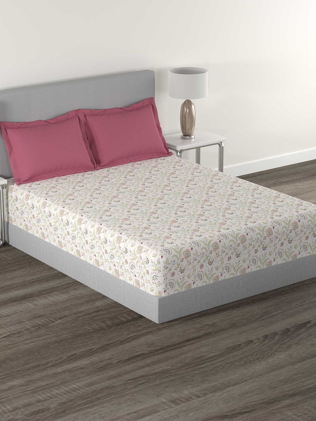 TRIDENT Doris Meadow Doris Flat 144TC Queen Cotton Bedsheet Set