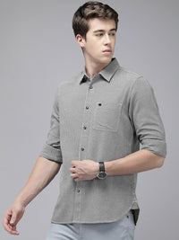 THE BEAR HOUSE Men Slim Fit Opaque Houndstooth Checked Pure Cotton Casual Shirt