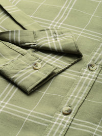 The Indian Garage Co Men Green & White Pure Cotton Checked Casual Shirt