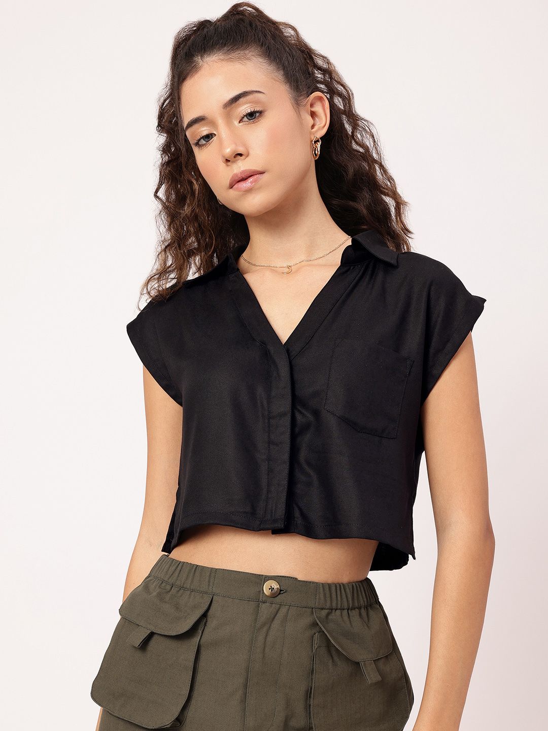 DressBerry Effortless Chic Shirt-Style Top