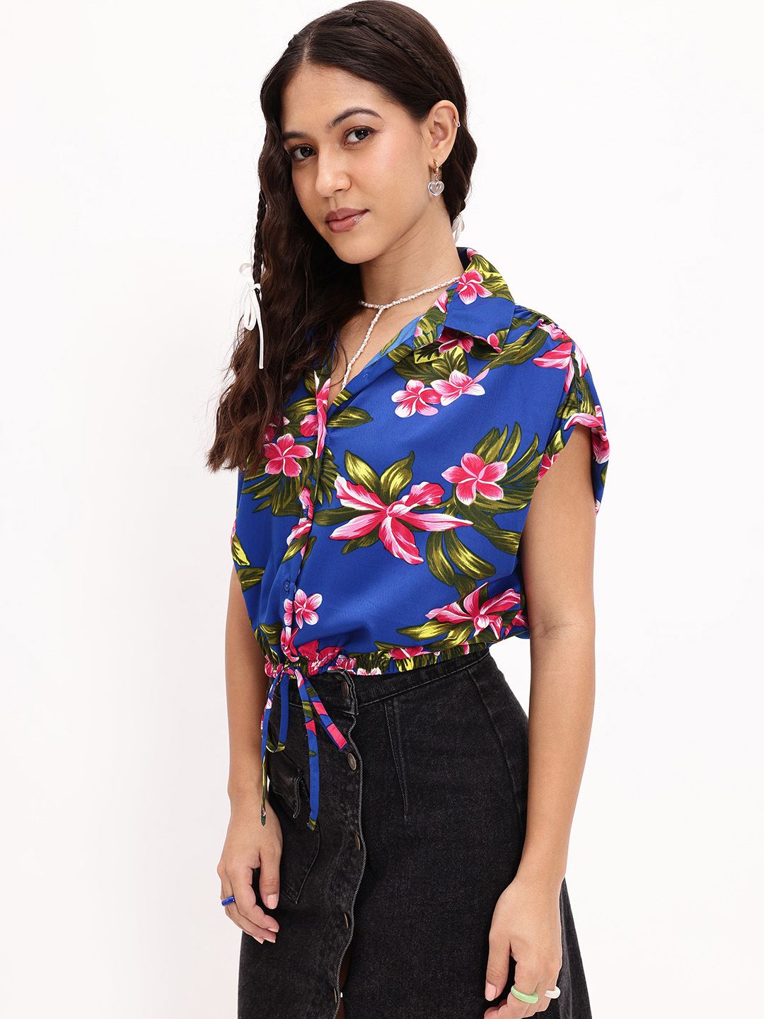 DressBerry Bouquet of Style Floral Printed Boxy Shirt Style Crop Top