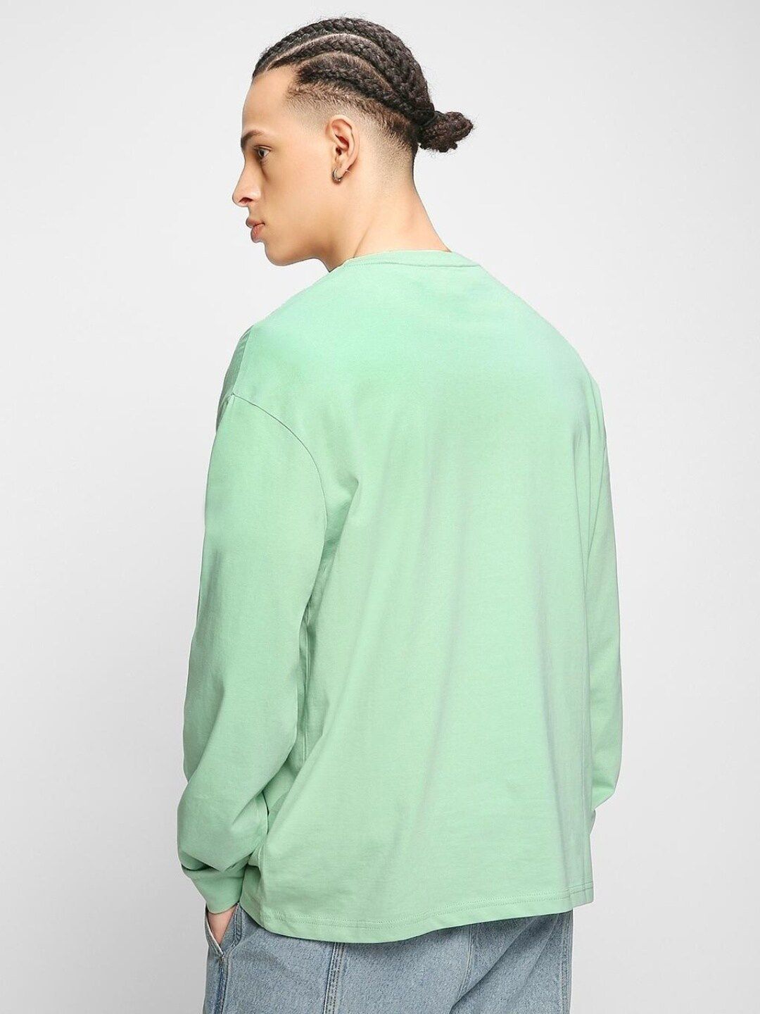 Bewakoof Men Drop-Shoulder Sleeves T-shirt