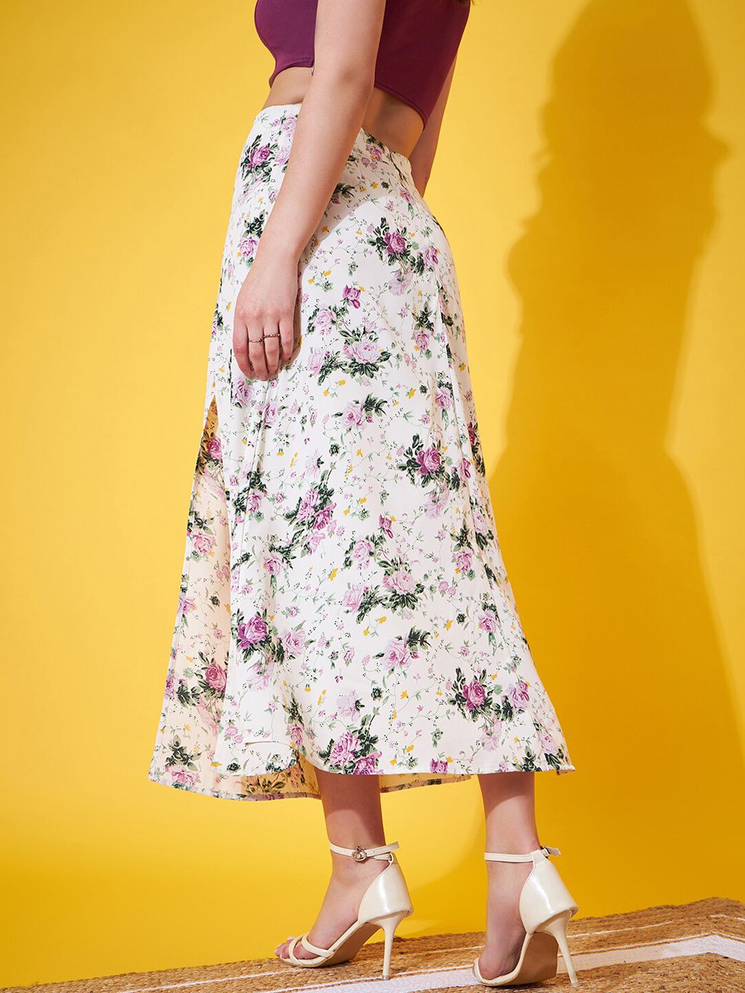Berrylush Floral Printed High Rise A-Line Midi Skirt