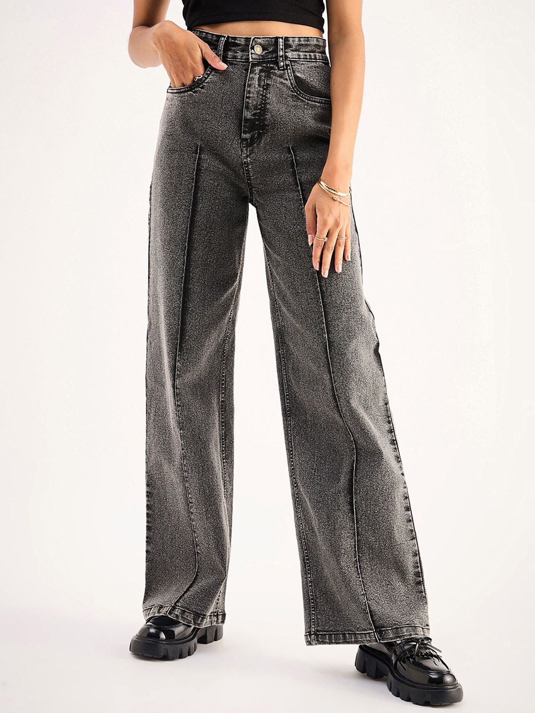 SASSAFRAS BASICS Women Straight Fit High-Rise Heavy Fade Acid Wash Stretchable Jeans