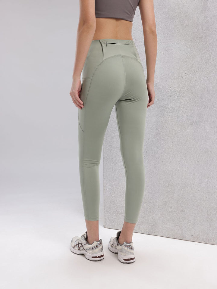 HRX by Hrithik Roshan Women Rapid-Dry Cropped Running Tights