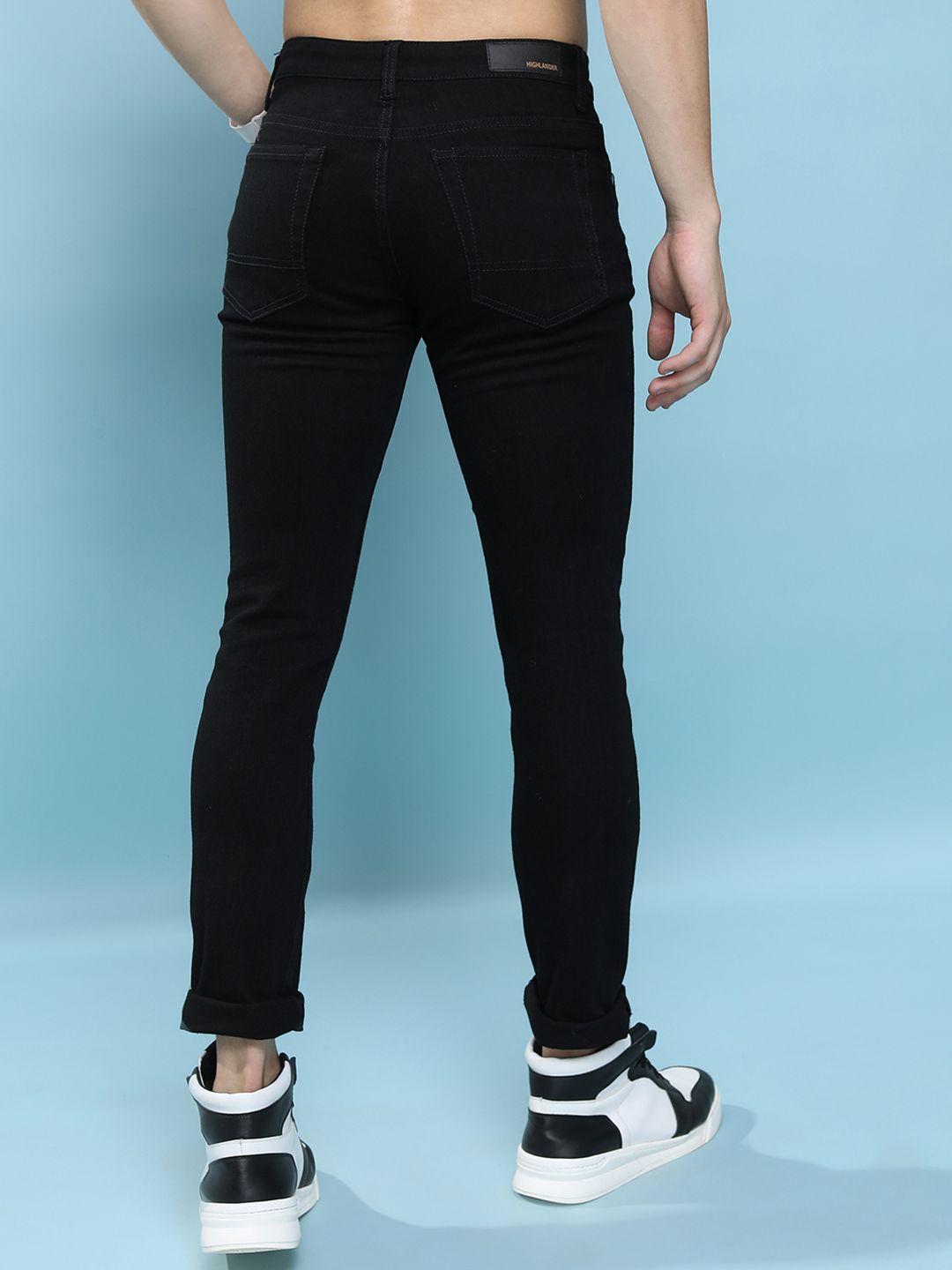 HIGHLANDER Men Tapered Fit Clean Look Stretchable Jeans