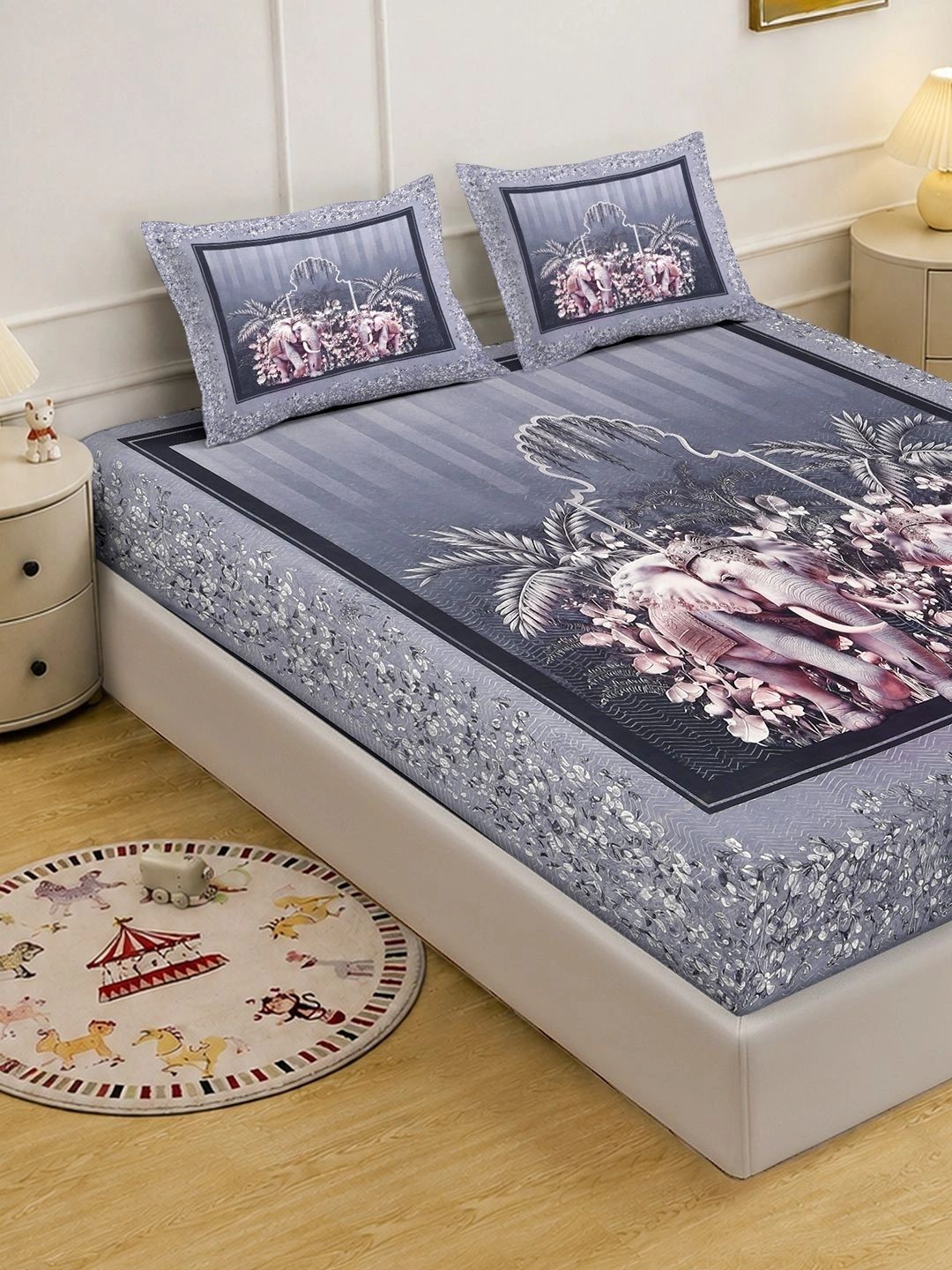 Moda Rapido X KLOTTHE Grey & Black 400 TC Bedsheet with 2 Pillow Covers
