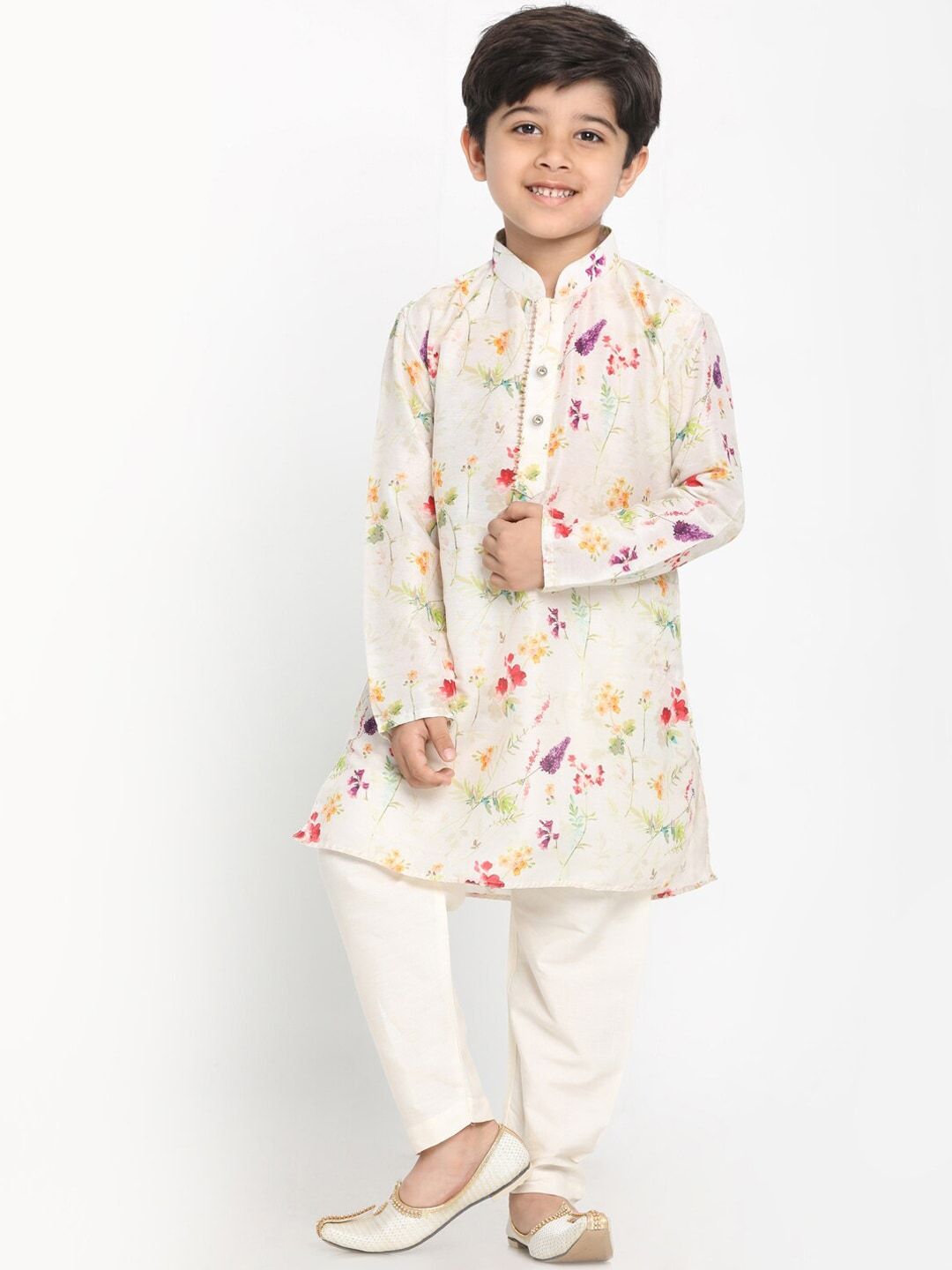 VASTRAMAY Boys Cream-Coloured Floral Printed Kurta with Pyjamas