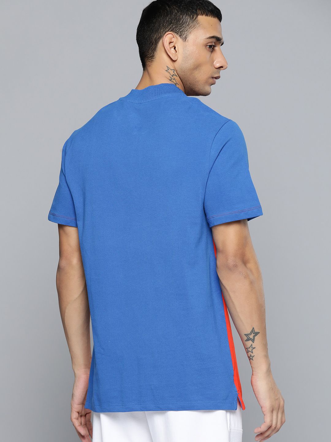 HRX By Hrithik Roshan Lifestyle Men Strong Blue Cotton Bio-Wash Colourblock T-shirts