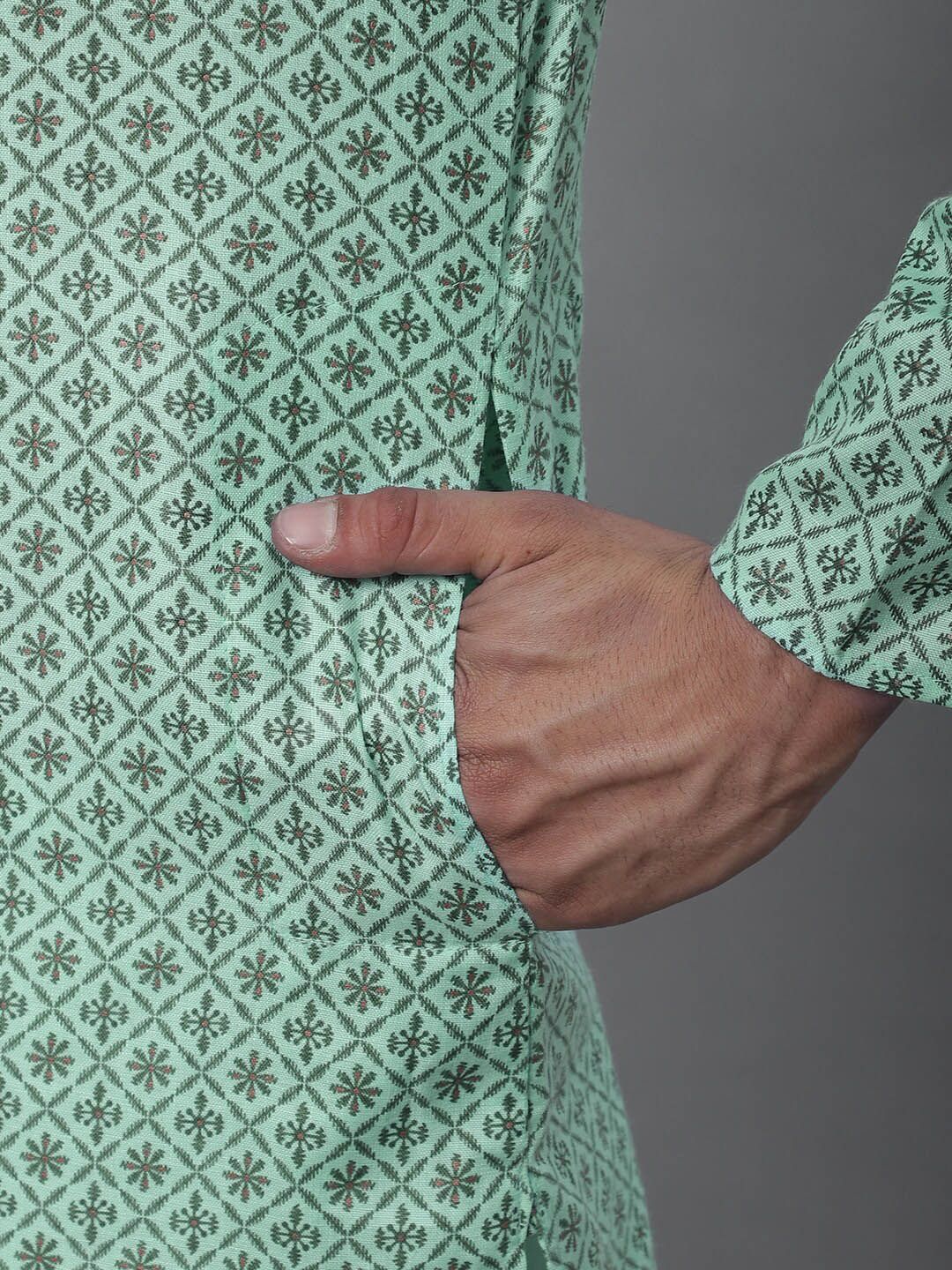 SOJANYA Men Geometric Printed Cotton Linen Kurta
