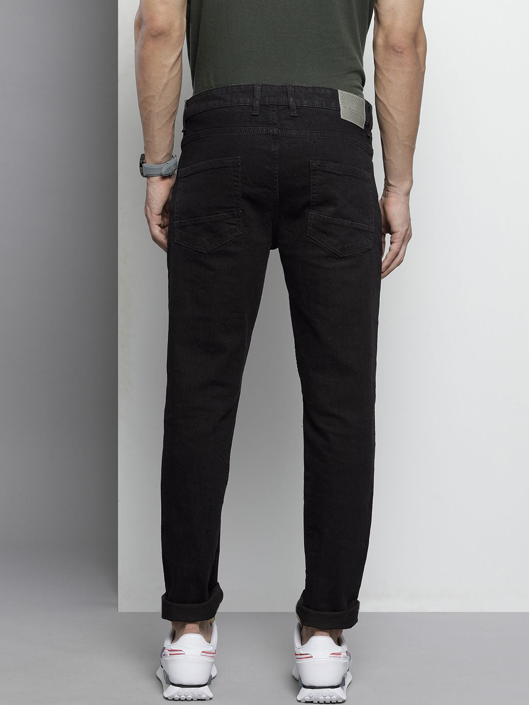 The Indian Garage Co Men Black Slim Fit Applique Stretchable Jeans