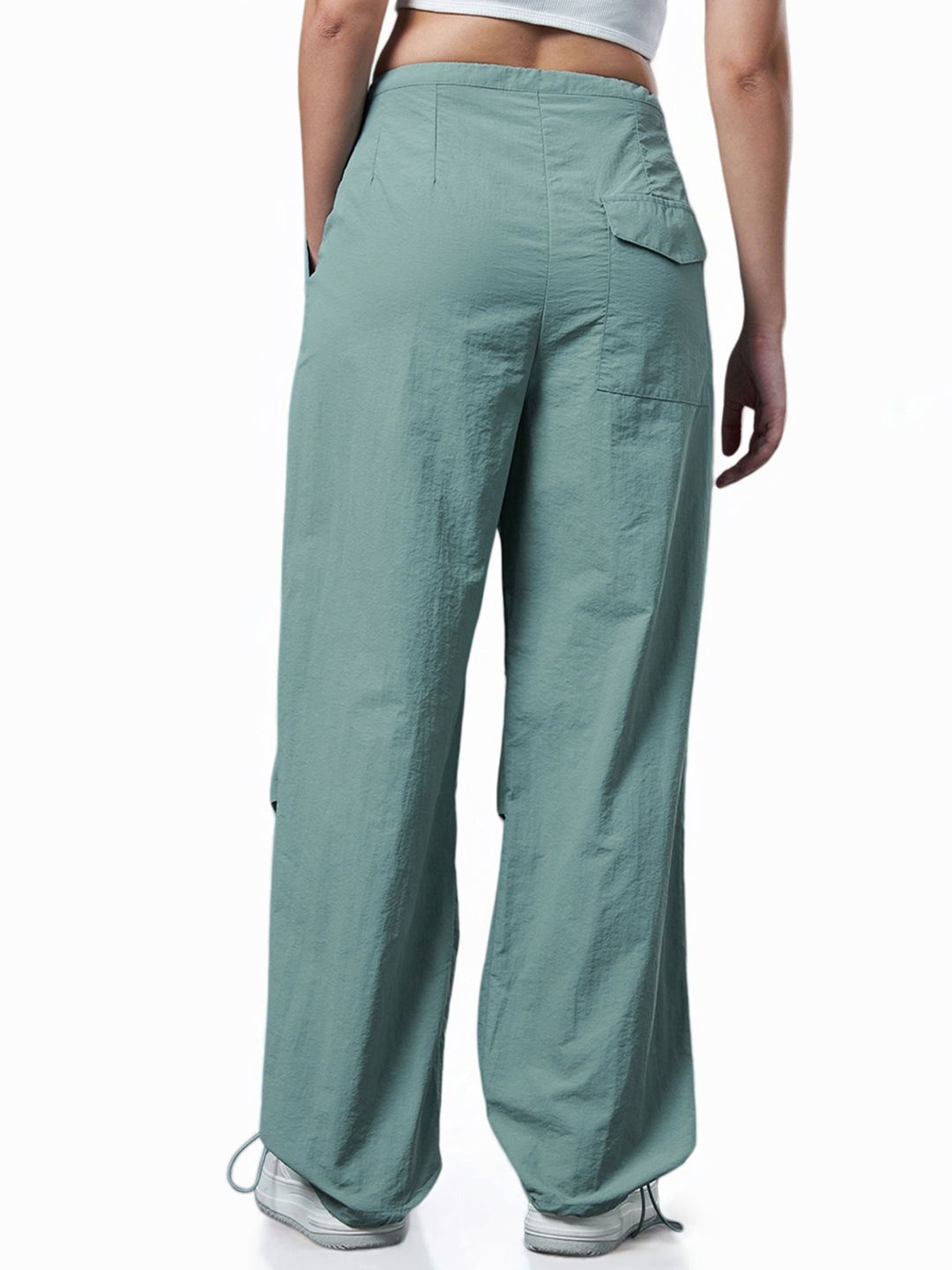 Bewakoof Women Baggy Oversized Parachute Pants