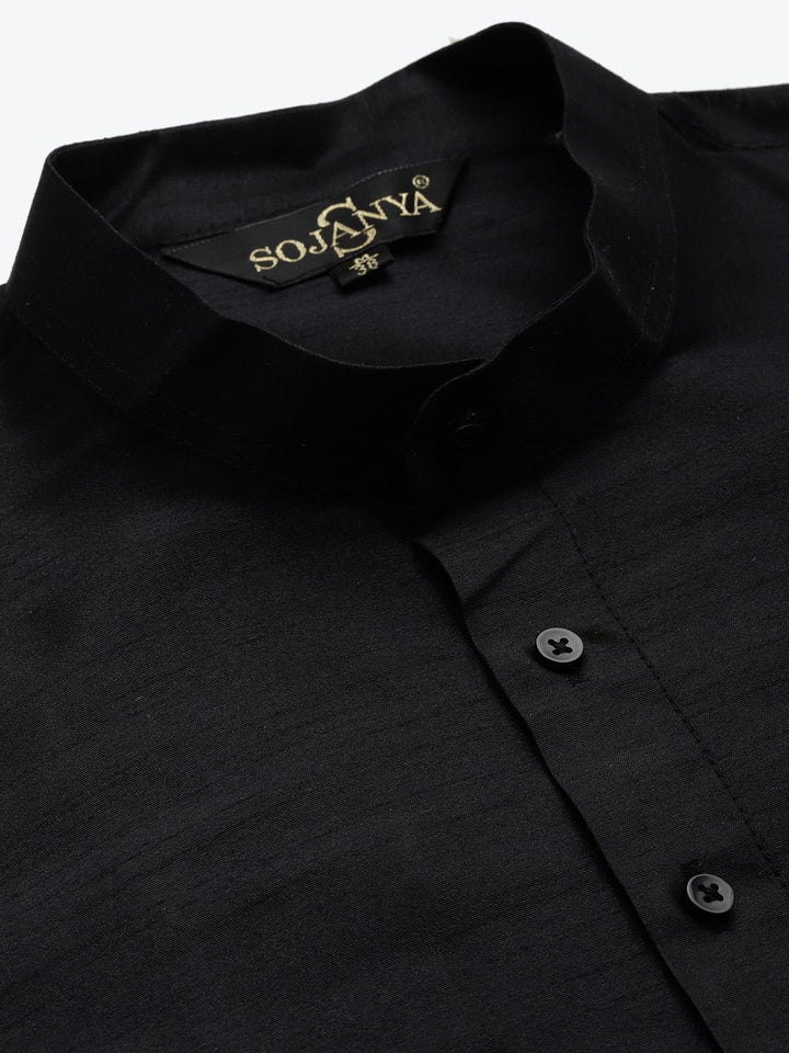 SOJANYA Men Black Kurta with Churidar & Nehru Jacket