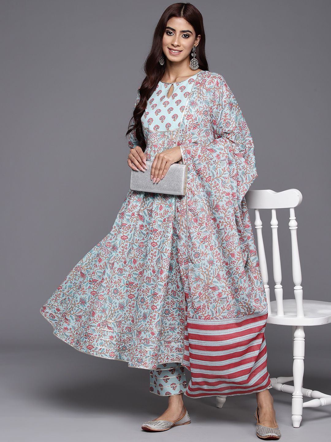 Libas Women Floral Printed Pleated Gotta Patti Pure Cotton Kurta with Trousers & Dupatta